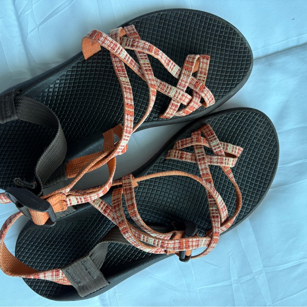 Women’s 9 Chaco Adjustable 3-Strap Sandals